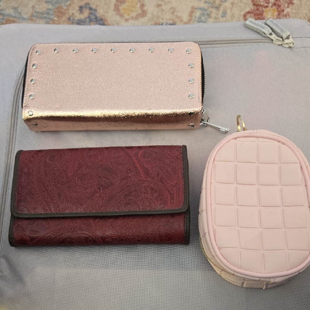 Elegant Pink and Burgundy Women's Wallet Set